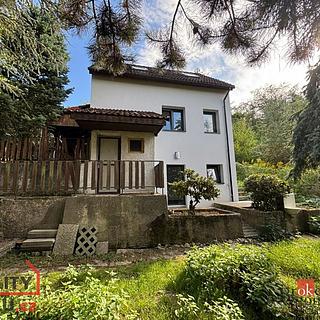 Pronájem rodinného domu 54 m² Praha