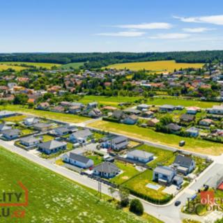 Prodej stavební parcely 800 m² Kozojedy
