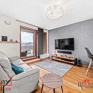 Prodej bytu 3+kk 78 m² Praha Holešovice, Varhulíkové