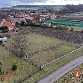 Prodej stavební parcely 1 327 m² Louny