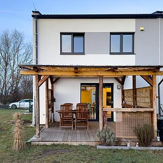 Pronájem rodinného domu 98 m&sup2; Poděbrady