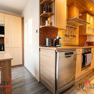 Prodej bytu 4+1 84 m² Zbůch, U Vlečky