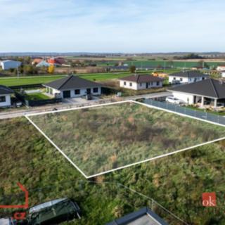 Prodej stavební parcely 907 m² Vrbovec