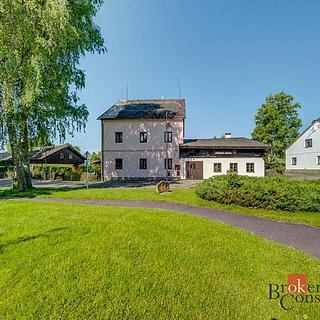 Prodej hotelu, penzionu 254 m&sup2; Volary