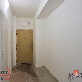 Prodej bytu 4+1 80 m² Plesná, 5. května