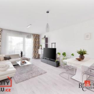 Pronájem bytu 2+kk 72 m² Praha