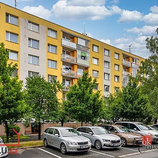 Pronájem bytu 2+1 58 m² Hradec Králové Moravské Předměstí, Formánkova