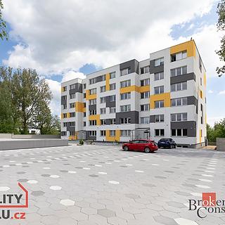 Pronájem bytu 2+kk 55 m² Bruntál, Příčná