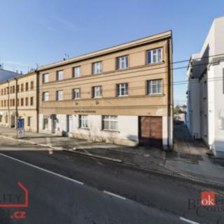 Prodej činžovního domu 536 m² Hradec Králové Kukleny, Pražská třída