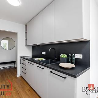 Prodej bytu 2+1 53 m² Plzeň