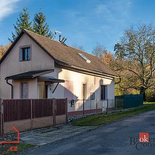 Pronájem rodinného domu 155 m² Okřesaneč