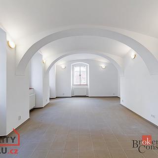 Pronájem obchodu 131 m² Jihlava, Čajkovského