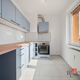 Pronájem bytu 2+1 45 m&sup2; Pardubice