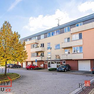 Pronájem bytu 2+kk 43 m² Hradec Králové