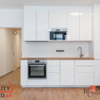 Pronájem bytu 3+kk 66 m² Svitavy Předměstí, Říční