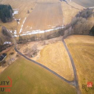 Prodej stavební parcely 9 989 m² Pěčín