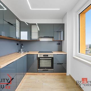 Pronájem bytu 2+kk 53 m² Pardubice