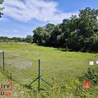 Prodej stavební parcely 1 848 m² Třebenice