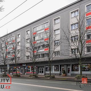 Prodej bytu 2+1 72 m² Hradec Králové Pražské Předměstí, Gočárova třída