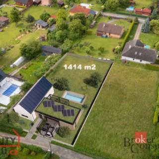 Prodej stavební parcely 1414 m² Dvůr Králové nad Labem