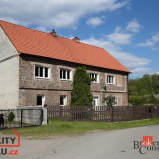 Prodej rodinného domu 230 m² Jestřebí