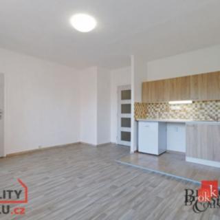 Pronájem bytu 2+kk 38 m² Brno