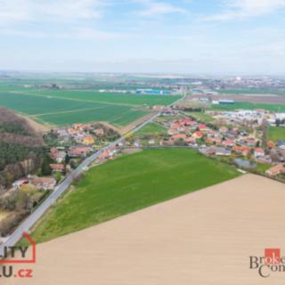 Prodej stavební parcely 23 509 m² Zachrašťany