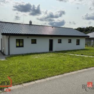 Prodej rodinného domu 198 m² Helvíkovice