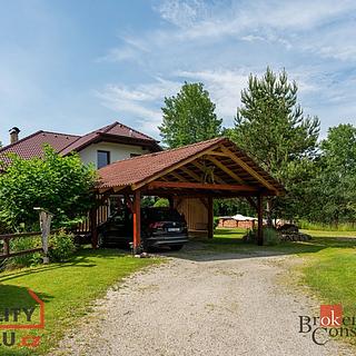 Prodej rodinného domu 200 m² Malonty Jaroměř