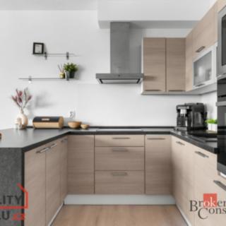 Prodej bytu 2+kk 54 m² Hradec Králové Plotiště nad Labem, Mládeže