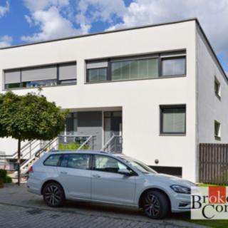 Pronájem rodinného domu 194 m² Plzeň