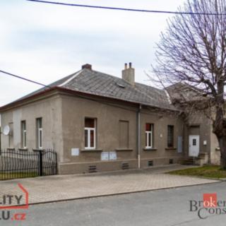 Prodej ostatního komerčního prostoru 701 m² Bdeněves