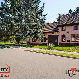 Prodej rodinného domu 290 m&sup2; Pačlavice