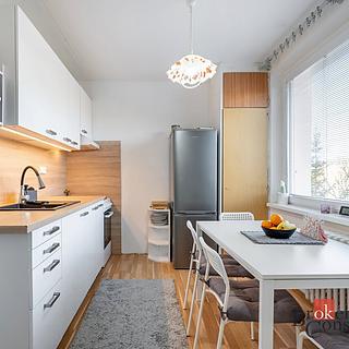 Prodej bytu 2+1 62 m² Rosice, Kaštanová