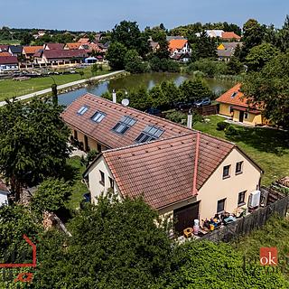 Prodej rodinného domu 370 m² Novosedly nad Nežárkou