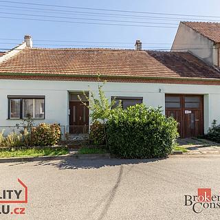 Prodej rodinného domu 283 m² Tvrdonice