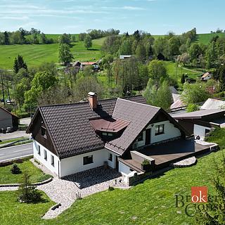 Prodej rodinného domu 460 m² Roprachtice