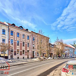 Prodej bytu 2+1 70 m² Nejdek, náměstí Karla IV.