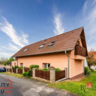 Prodej rodinného domu 128 m² Peruc, Na vršku