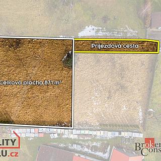 Prodej stavební parcely 939 m² Moravec