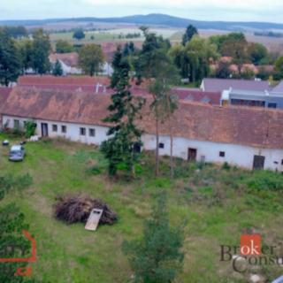Prodej rodinného domu 200 m² Vstiš