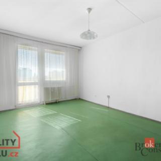 Prodej bytu 1+kk, garsoniery 35 m² Hradec Králové