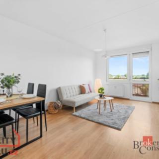 Prodej bytu 4+1 95 m² Hradec Králové