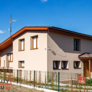 Prodej rodinného domu 252 m² Holasovice Loděnice