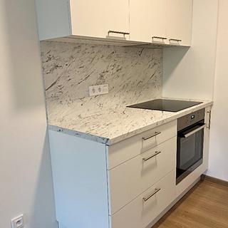 Pronájem bytu 2+kk 44 m² Praha Kobylisy, Mirovická