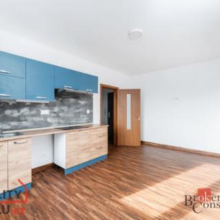 Pronájem bytu 1+kk, garsoniery 27 m² Karlovy Vary