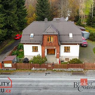 Prodej rodinného domu 439 m&sup2; Srní