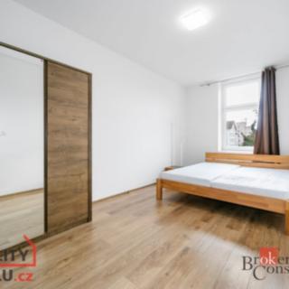 Pronájem bytu 4+1 110 m² Plzeň Jižní Předměstí, Klatovská třída