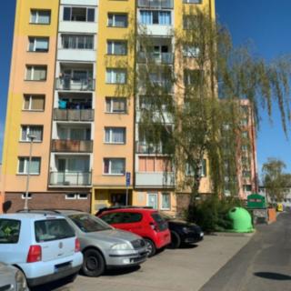 Prodej bytu 3+1 71 m² Chomutov, Vítězslava Nezvala