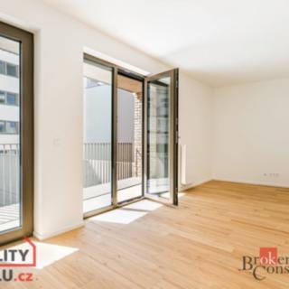 Pronájem bytu 1+kk, garsoniery 32 m² Brno